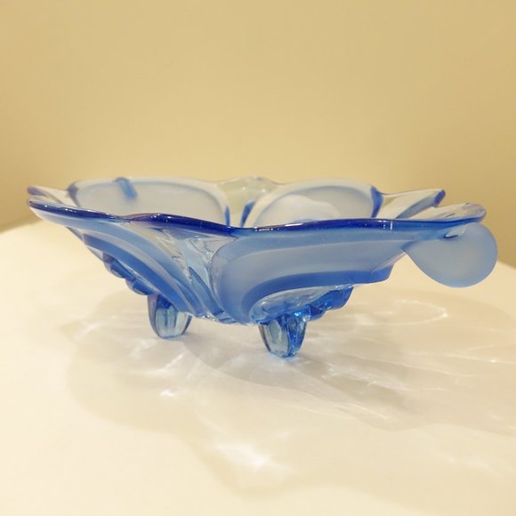 Art Deco large Blue lotus shaped pressed depression glass footed bowl 1920s - Picture 7 of 10